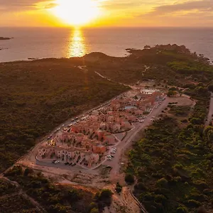 Amareclub Red Sun Village 4*, Isola Rossa (Sassari) Italia