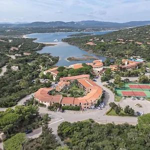 Ahr Costa Serena Village 4*, Palau Italia